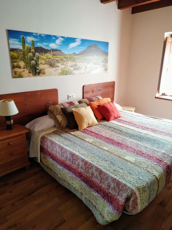 El Interior De Gaia Guest House Arriondas Bagian luar foto